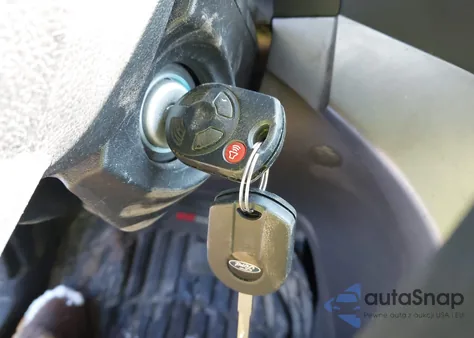 2018 Ford Escape Se z USA, uszkodzony, nr VIN 1FMCU9GD6JUD06401